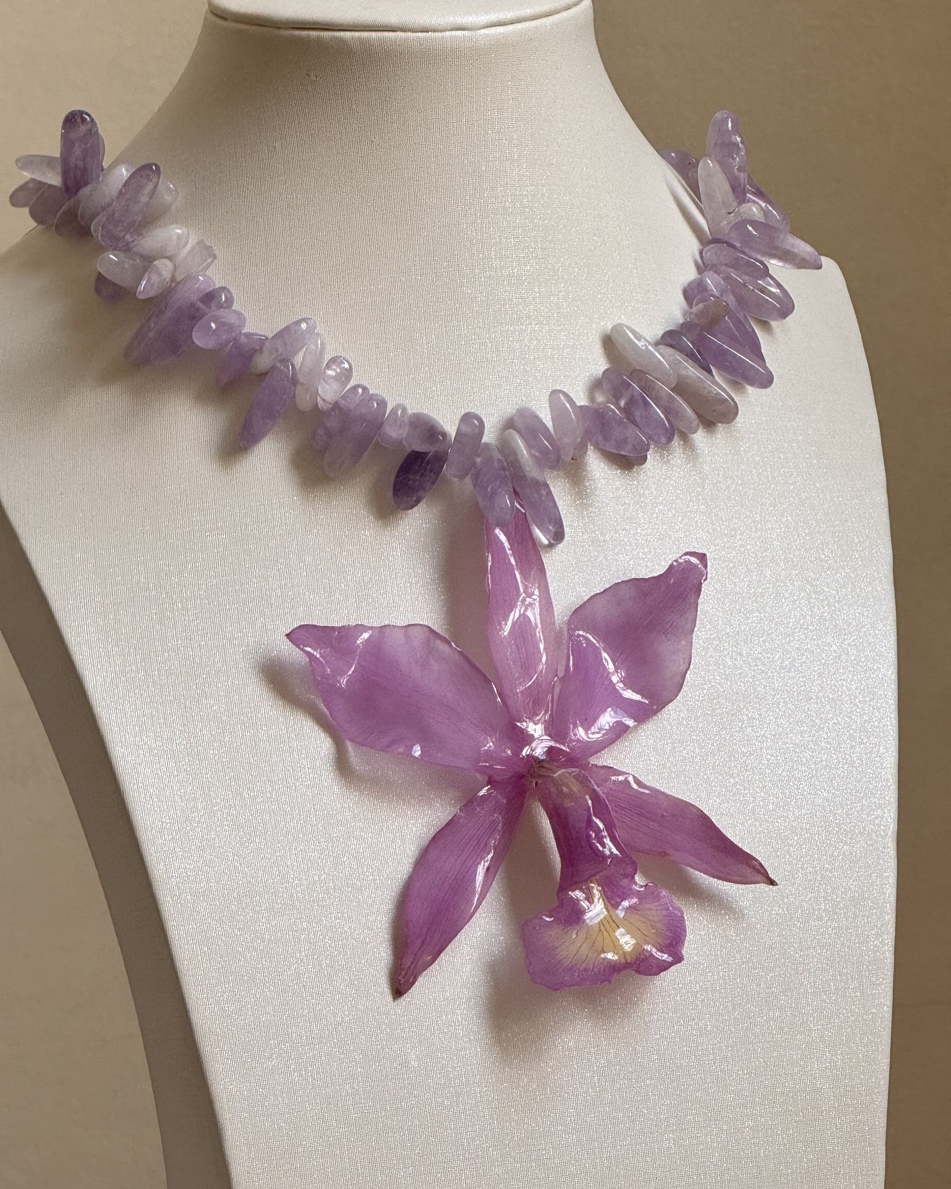 Cattleya Orchid Necklace with Amethyst